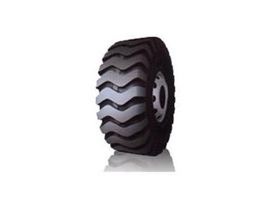 五大連池市輪胎供應商優(yōu)選 行進輪胎與實心輪胎詳解