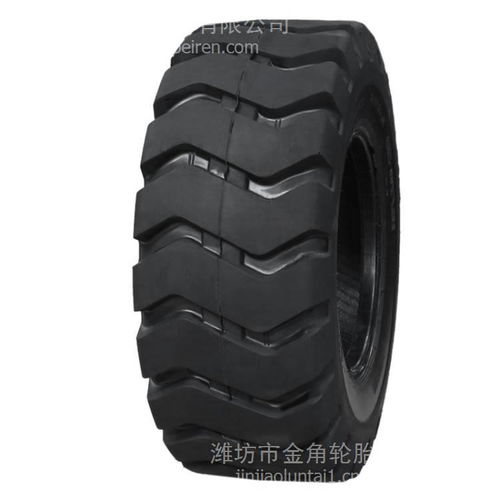 環(huán)燕牌9.5-24水田拖拉機實心輪胎 高性能與耐用性的完美結(jié)合